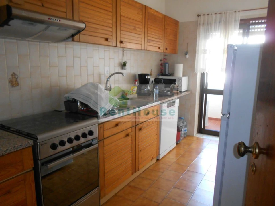 Apartamento T2 para Arrendamento em Buarcos Foto 1