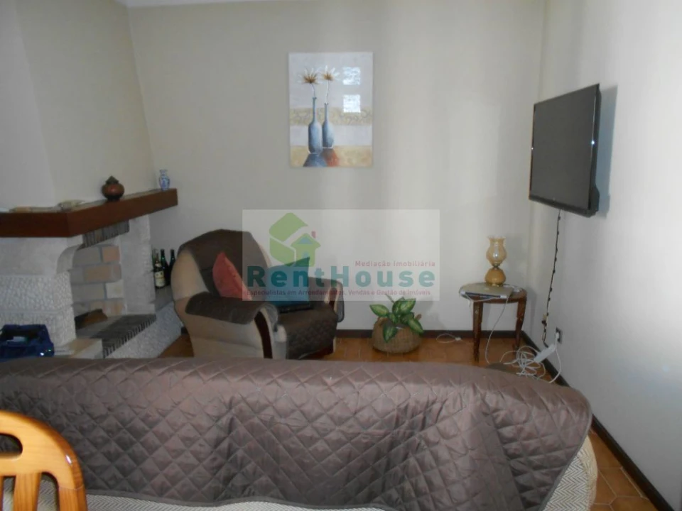 Apartamento T2 para Arrendamento em Buarcos Foto 2