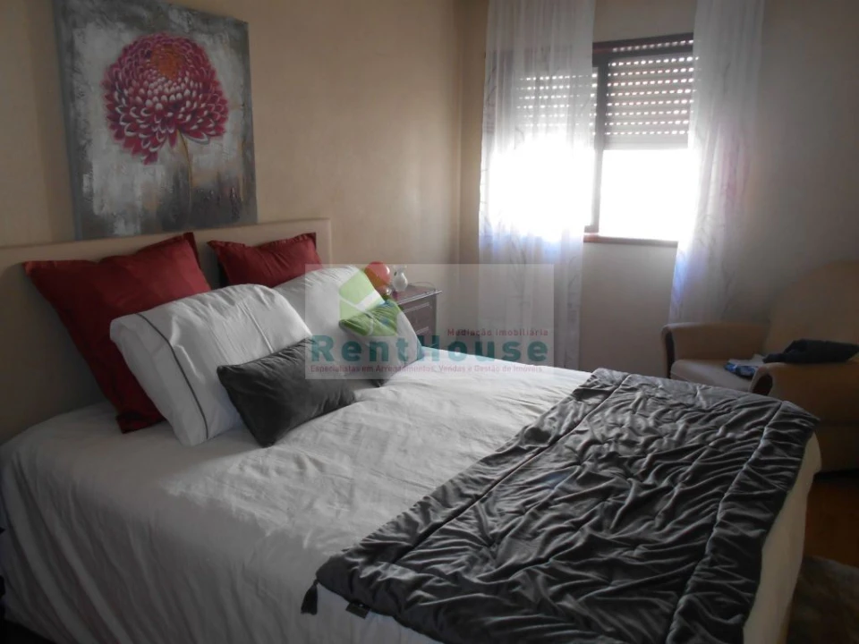 Apartamento T2 para Arrendamento em Buarcos Foto 3