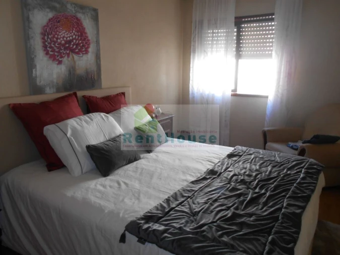 Apartamento T2 para Arrendamento em Buarcos Foto 3