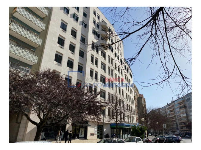 Escritório para Arrendamento em São Domingos de Benfica