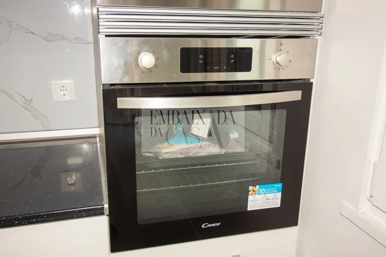 Apartamento T2 para Venda em Benfica Foto 7