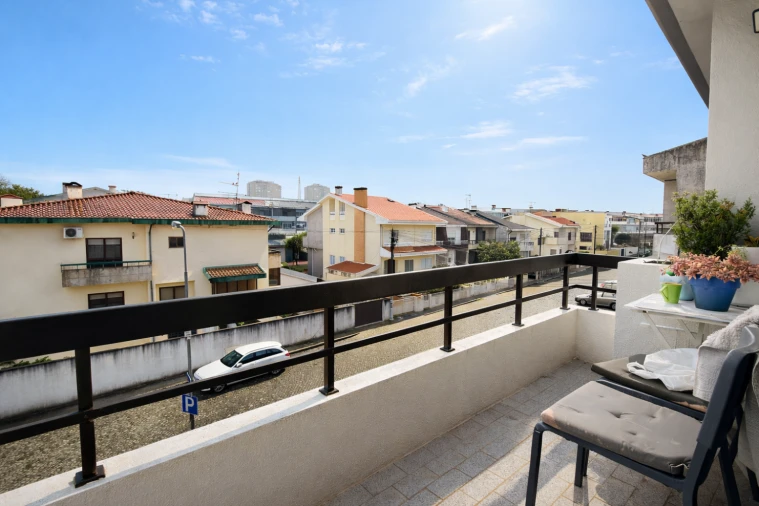 Apartamento T2 para Venda em Cidade da Maia Foto 13