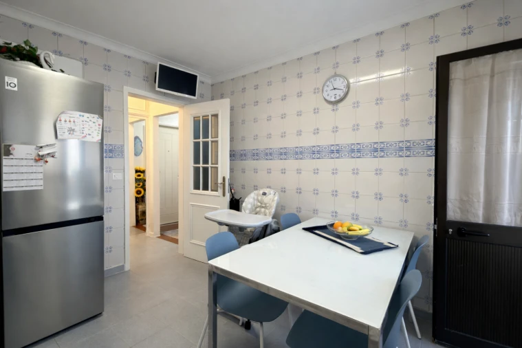 Apartamento T2 para Venda em Cidade da Maia Foto 3