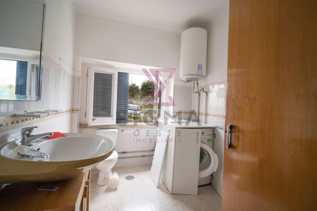 Moradia T3 para Venda em Nadadouro Foto 21