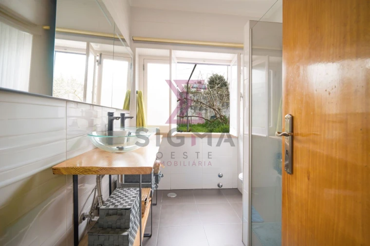 Moradia T3 para Venda em Nadadouro Foto 11