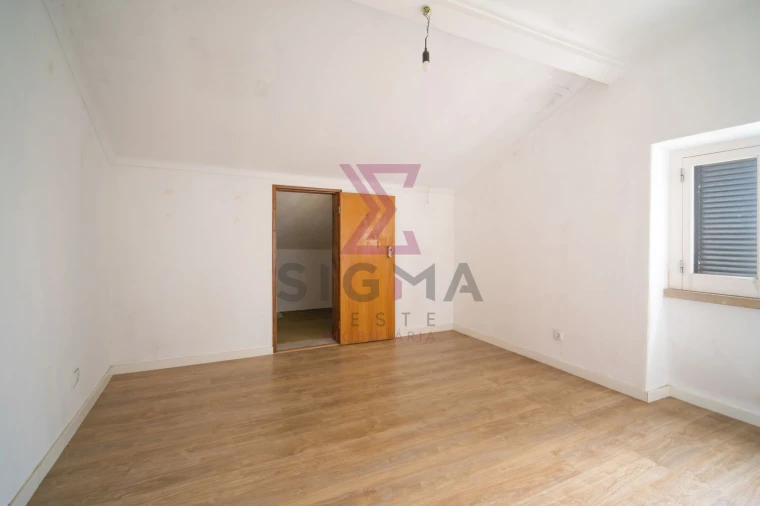 Moradia T3 para Venda em Nadadouro Foto 16