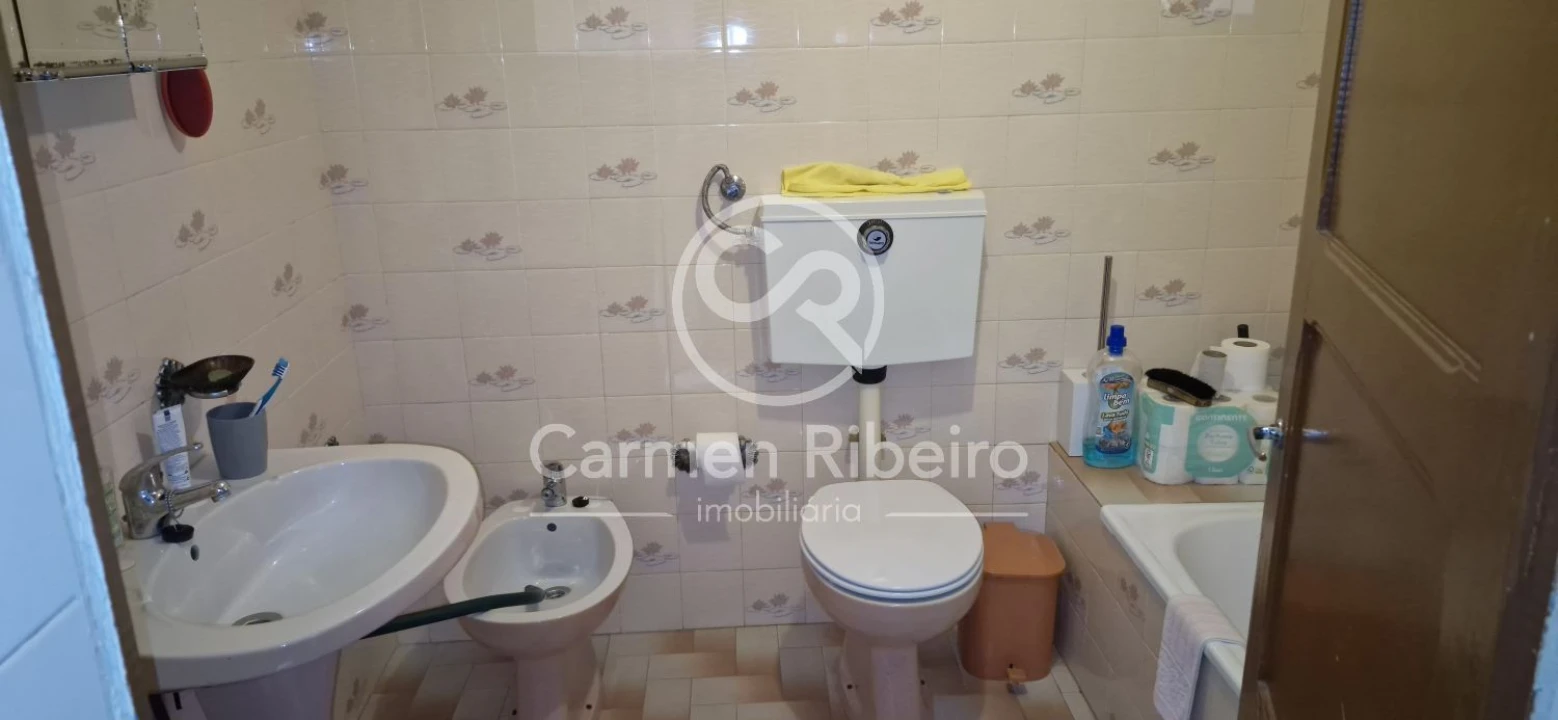 Moradia T3 para Venda em Santo Amaro Foto 17