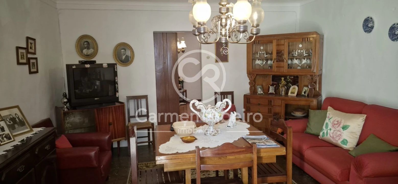 Moradia T3 para Venda em Santo Amaro Foto 4