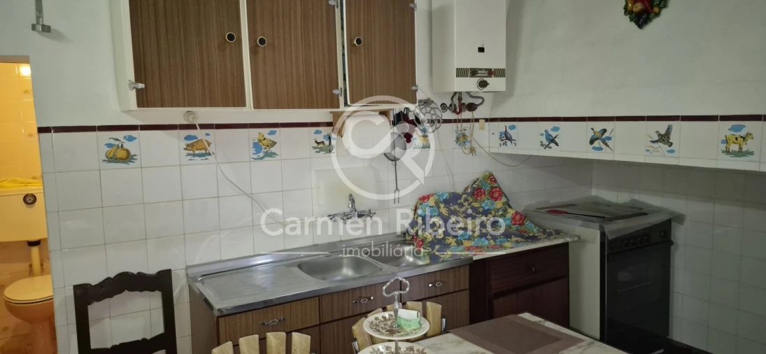 Moradia T3 para Venda em Santo Amaro Foto 11