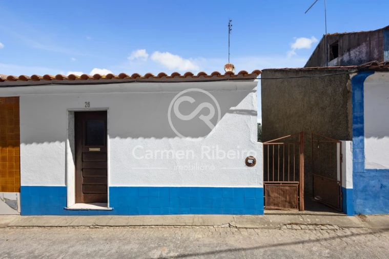 Moradia T3 para Venda em Santo Amaro Foto 3