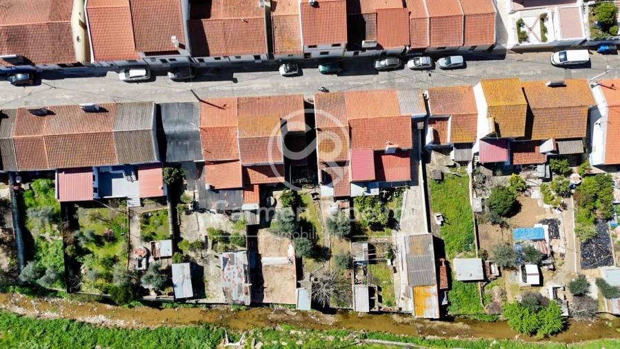 Moradia T3 para Venda em Santo Amaro Foto 19