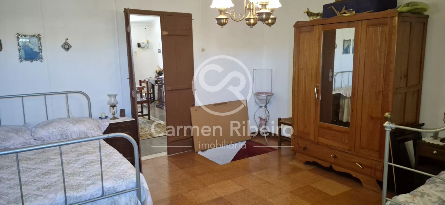 Moradia T3 para Venda em Santo Amaro Foto 7