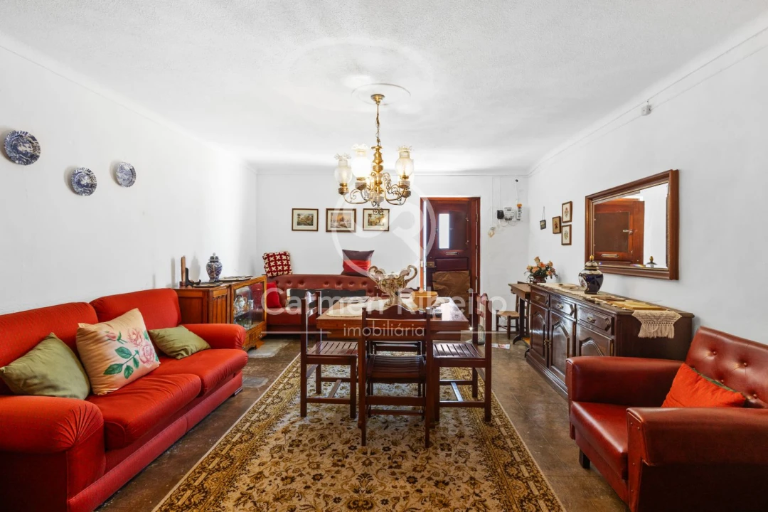 Moradia T3 para Venda em Santo Amaro Foto 6