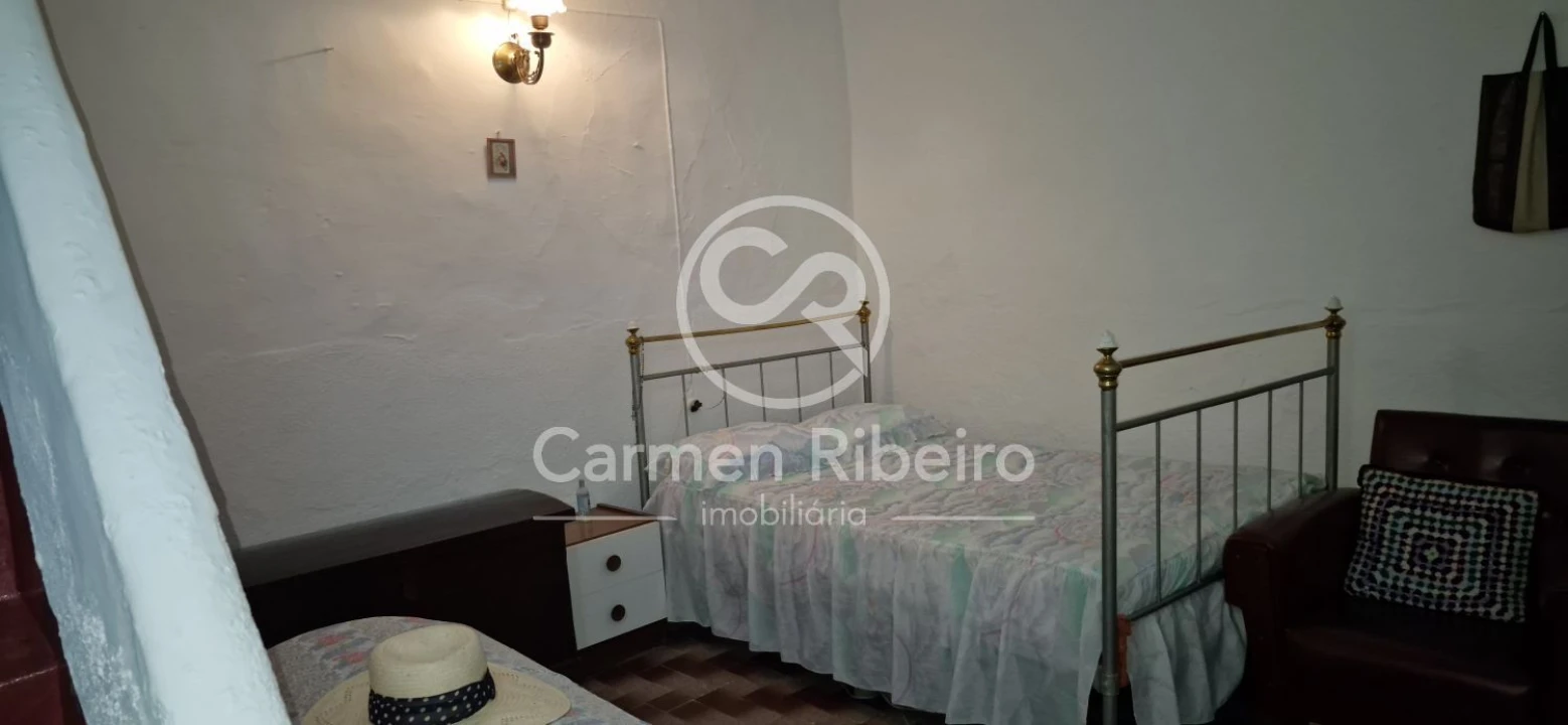 Moradia T3 para Venda em Santo Amaro Foto 15