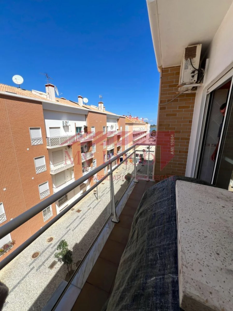 Apartamento T2 para Venda em Vila Real de Santo Antonio Foto 24