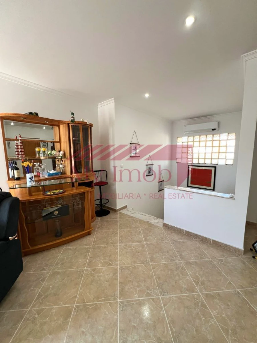 Apartamento T2 para Venda em Vila Real de Santo Antonio Foto 32