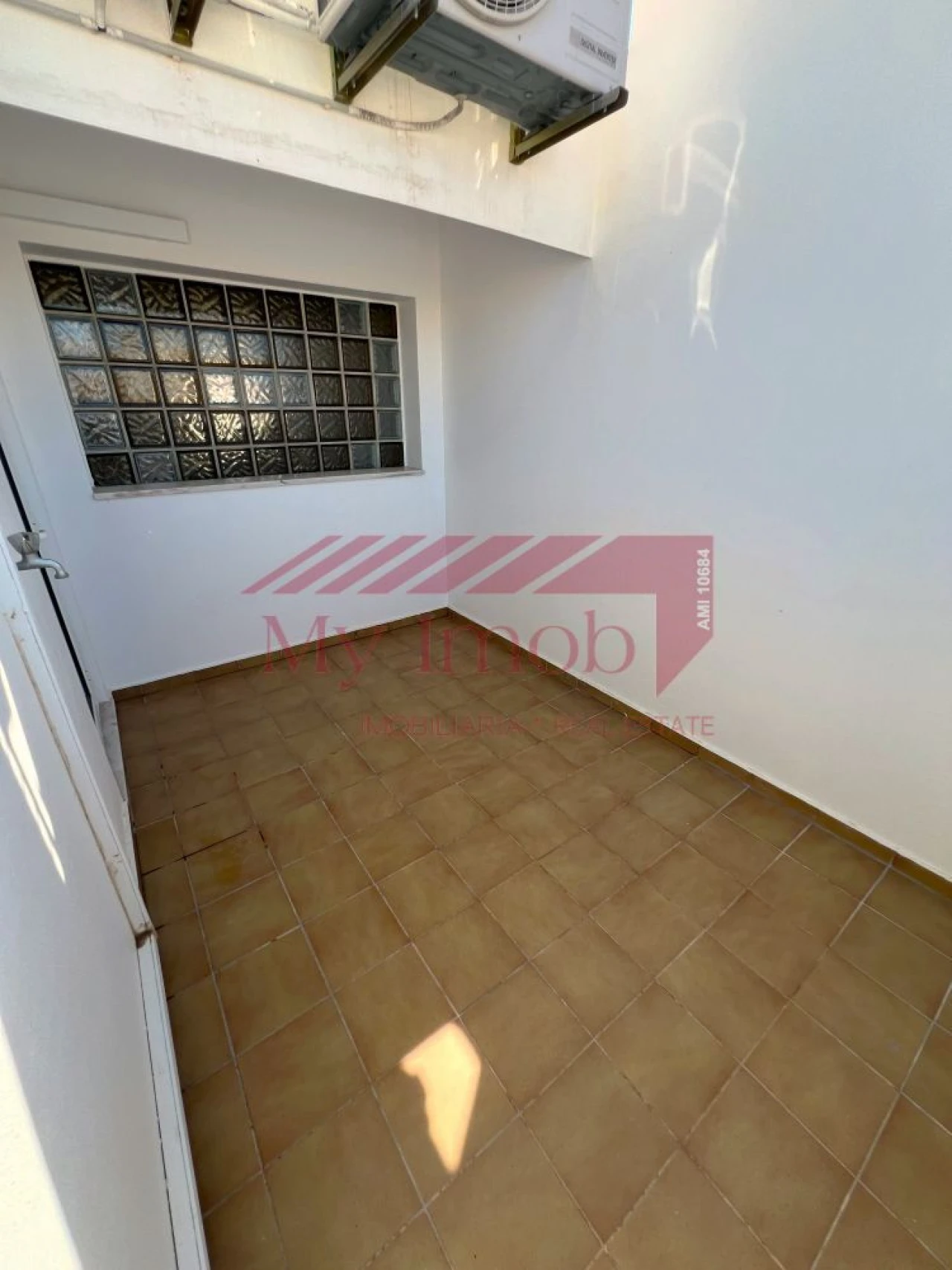 Apartamento T2 para Venda em Vila Real de Santo Antonio Foto 46
