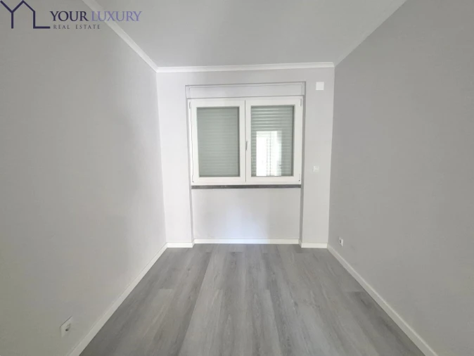 Apartamento T2 para Venda em Benfica Foto 9