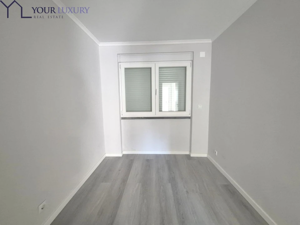 Apartamento T2 para Venda em Benfica Foto 9