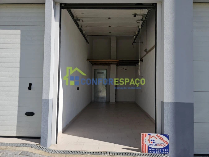 Garagem para Arrendamento em Castelo Branco Foto 1