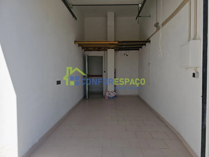 Garagem para Arrendamento em Castelo Branco Foto 2