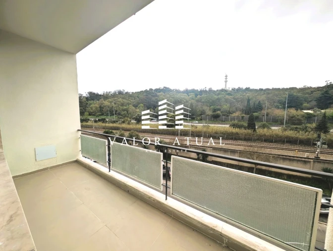 Apartamento T3 para Venda em Benfica Foto 7