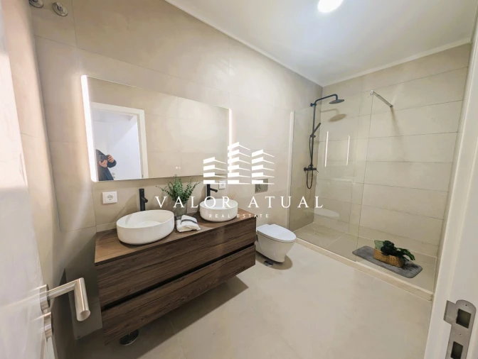 Apartamento T3 para Venda em Benfica Foto 18