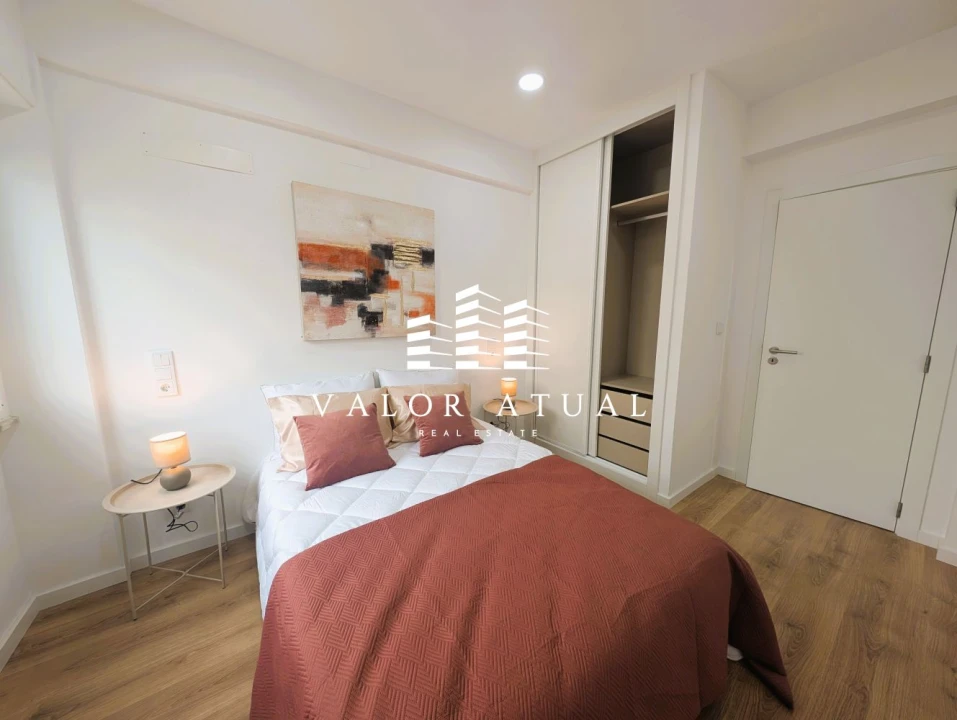 Apartamento T3 para Venda em Benfica Foto 9