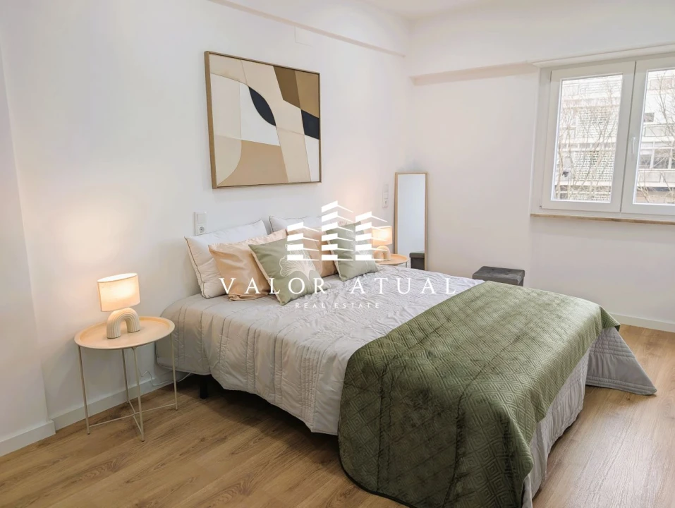 Apartamento T3 para Venda em Benfica Foto 19