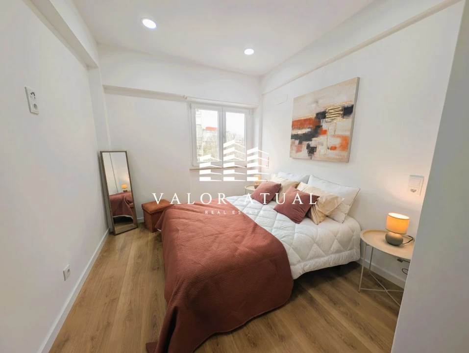 Apartamento T3 para Venda em Benfica Foto 8