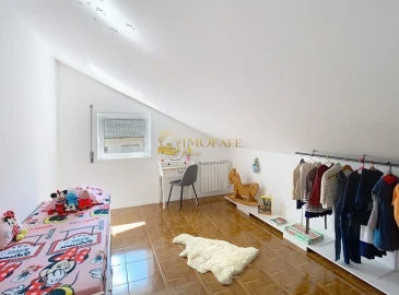 Moradia T4 para Venda em Arões (Santa Cristina)