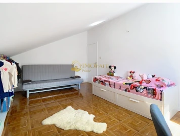 Moradia T4 para Venda em Arões (Santa Cristina)