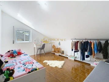 Moradia T4 para Venda em Arões (Santa Cristina)