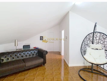 Moradia T4 para Venda em Arões (Santa Cristina)