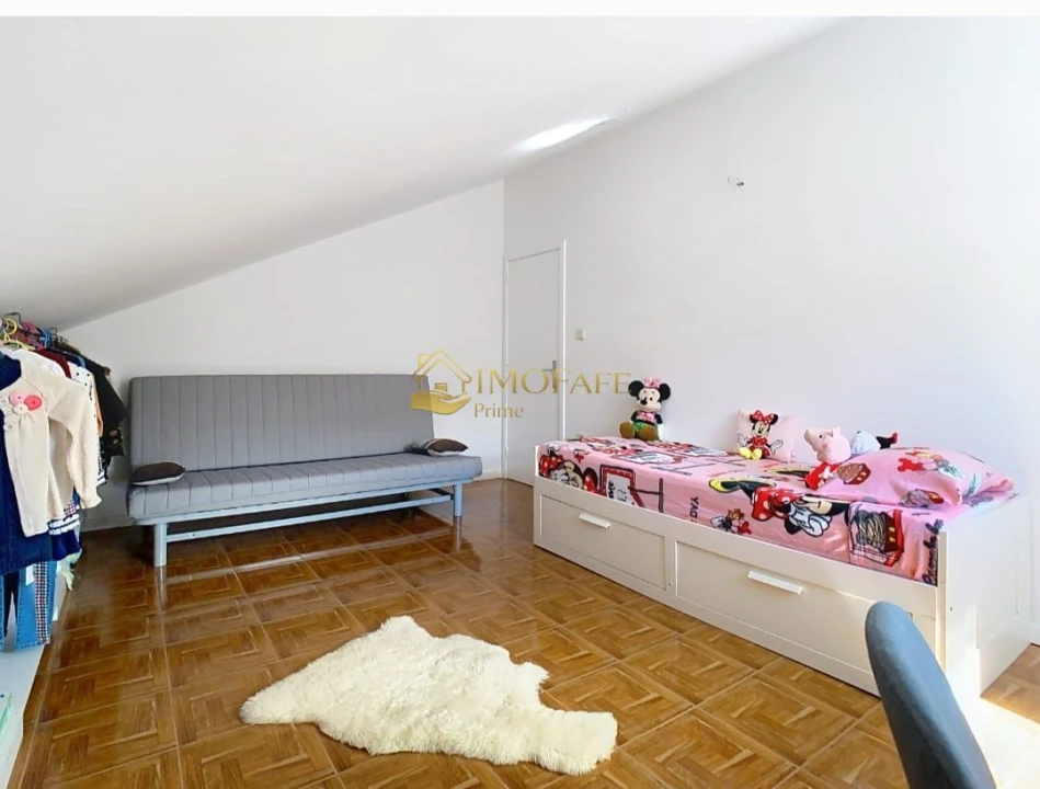 Moradia T4 para Venda em Arões (Santa Cristina) Foto 32