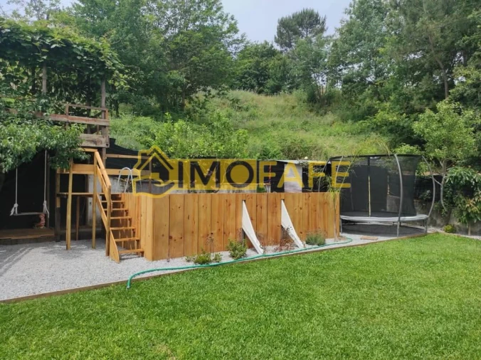 Moradia T4 para Venda em Arões (Santa Cristina) Foto 47