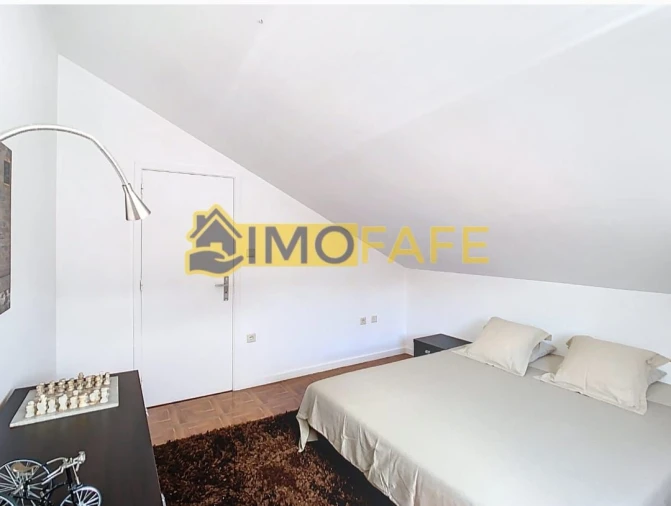 Moradia T4 para Venda em Arões (Santa Cristina) Foto 29