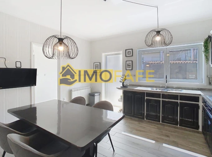 Moradia T4 para Venda em Arões (Santa Cristina) Foto 14