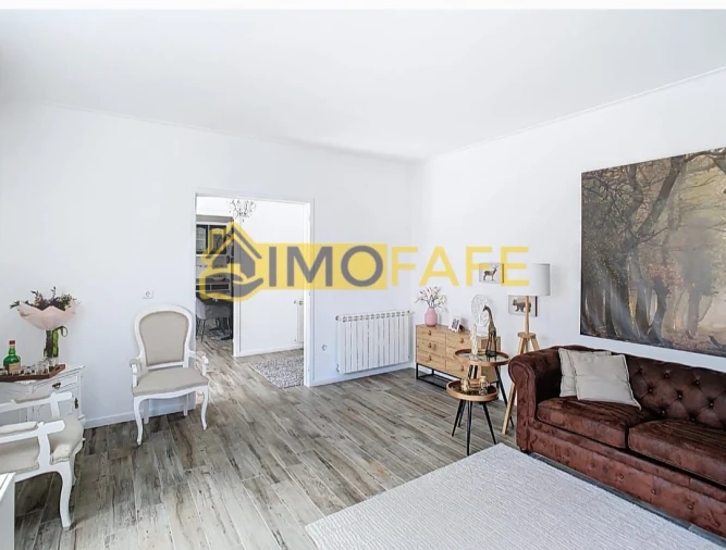 Moradia T4 para Venda em Arões (Santa Cristina) Foto 8