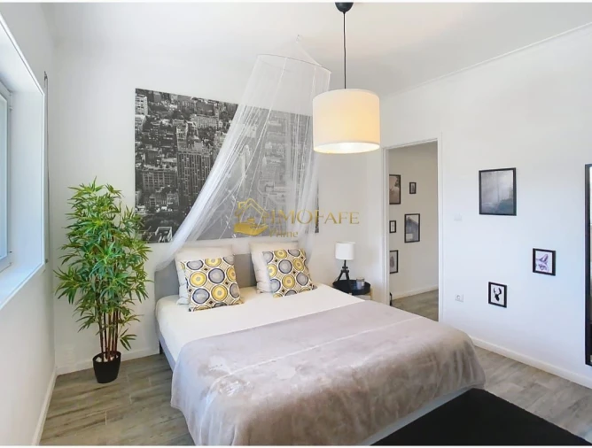 Moradia T4 para Venda em Arões (Santa Cristina) Foto 18