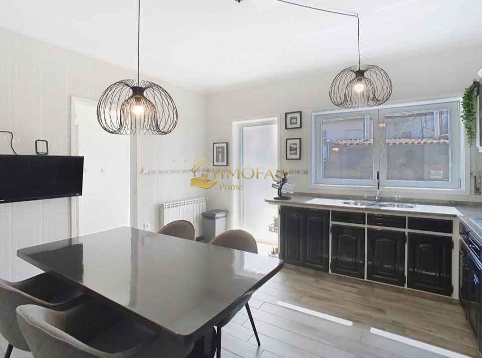 Moradia T4 para Venda em Arões (Santa Cristina) Foto 14