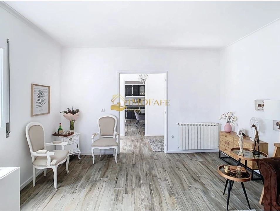 Moradia T4 para Venda em Arões (Santa Cristina) Foto 9