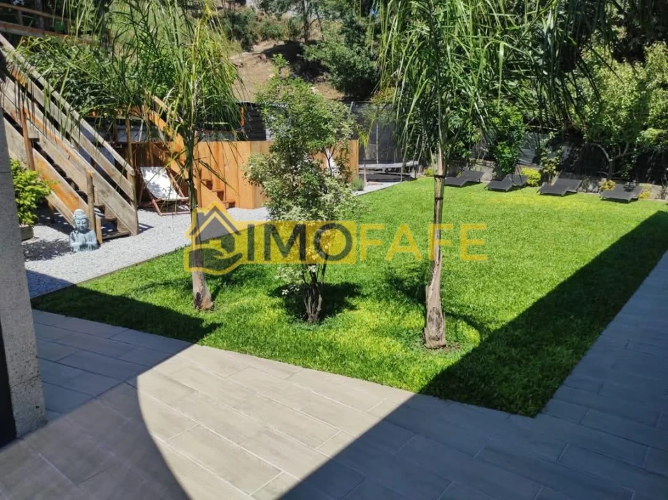 Moradia T4 para Venda em Arões (Santa Cristina) Foto 46