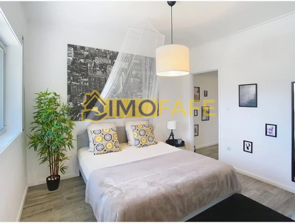 Moradia T4 para Venda em Arões (Santa Cristina) Foto 18