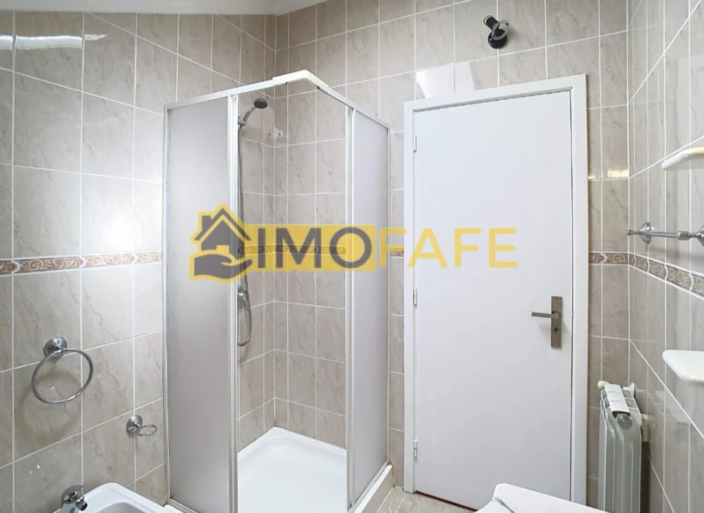 Moradia T4 para Venda em Arões (Santa Cristina) Foto 44