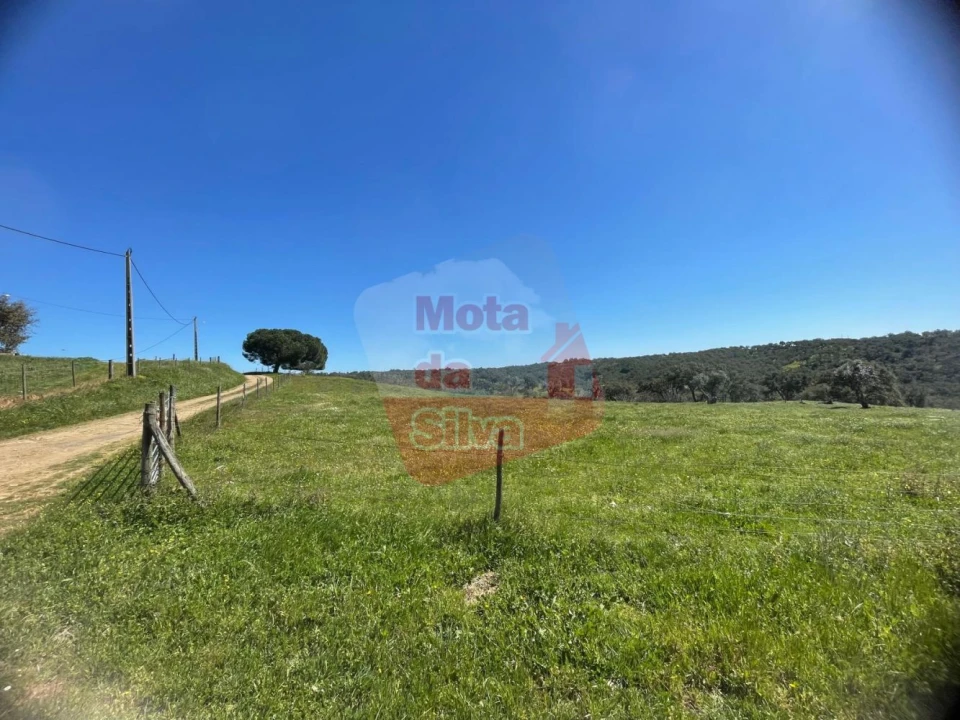 Quinta T2 para Venda em São Francisco da Serra Foto 11