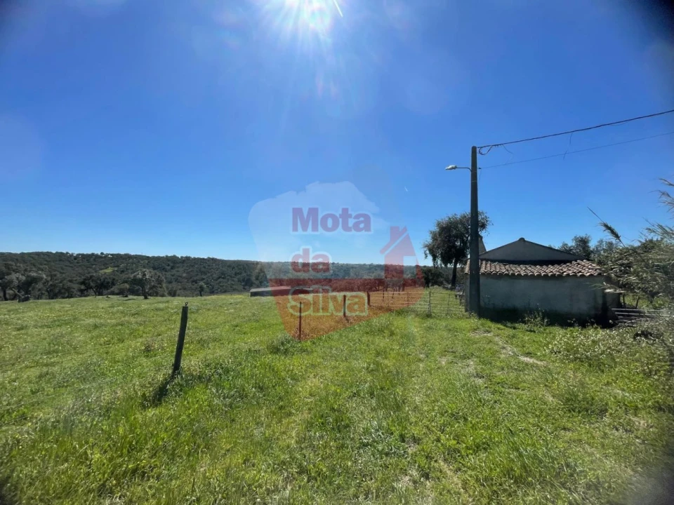 Quinta T2 para Venda em São Francisco da Serra Foto 3