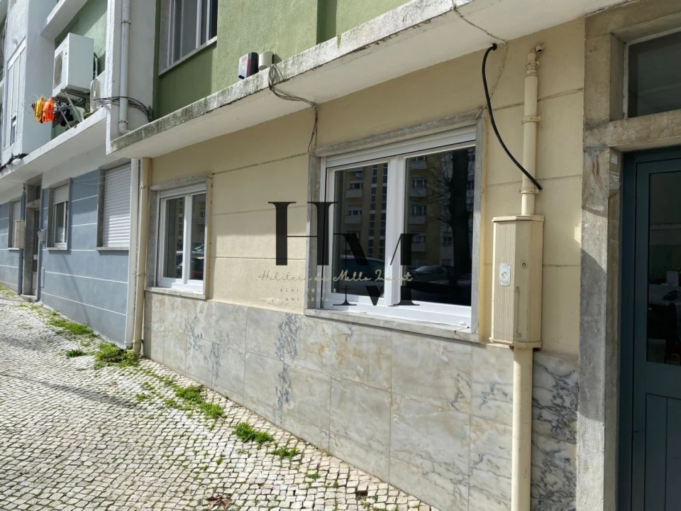 Apartamento T2 para Venda em Benfica Foto 16