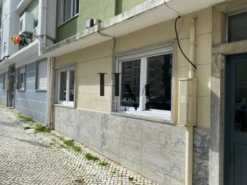 Apartamento T2 para Venda em Benfica